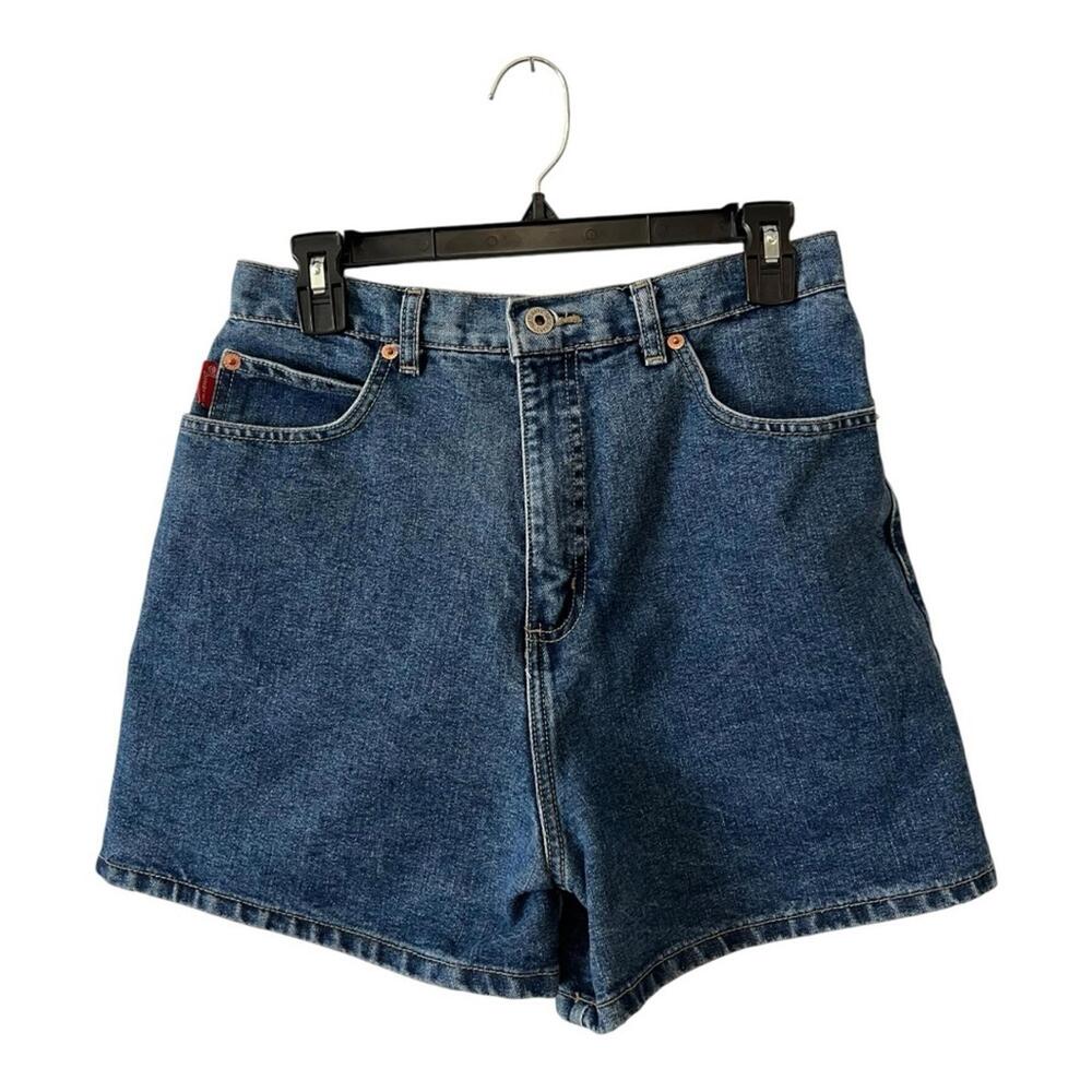 GUESS Denim Shorts Women’s Size 32 High Rise Waist Y2K Style Silhouette Casual